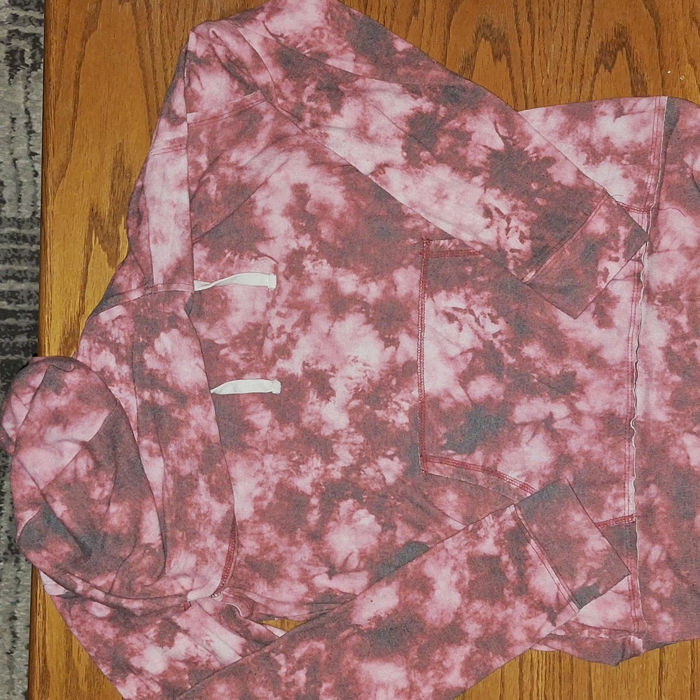 Women's Tye Dyed Hoodie * Size Lg * Really comfortable.